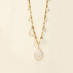BY GARANCE Collier Saly acier & laiton doré goutte de cristal